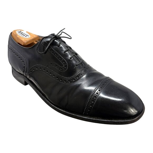 Johnston and Murphy Black Leather Cap Toe Brogue Oxfords - Picture 2 of 11